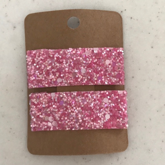 Other - NEW Snap clips set of 2